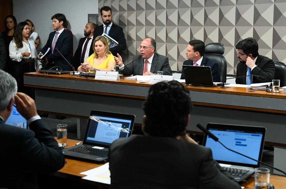 Conselhão foi responsável pela elaboração de medidas para que a crise econômica mundial de 2008 não atingisse o País em cheio     O presidente Jair Bolsonaro revogou nesta quarta-feira cinquenta e cinco colegiados da administração pública federal, incluin
